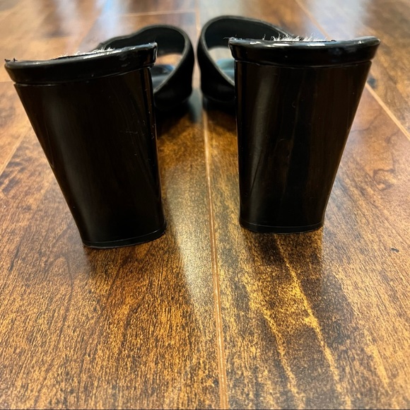 VINTAGE 90’s STUART WEITZMAN Black Mules - Picture 7 of 9